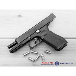 Модель-макет Glock 17 Gen5 в размере 1:2 Модель-макет Glock 17 Gen5 в размере 1:2